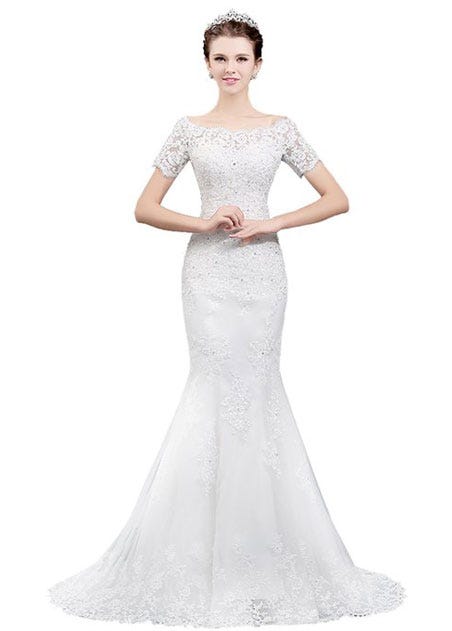 curvaceous gowns