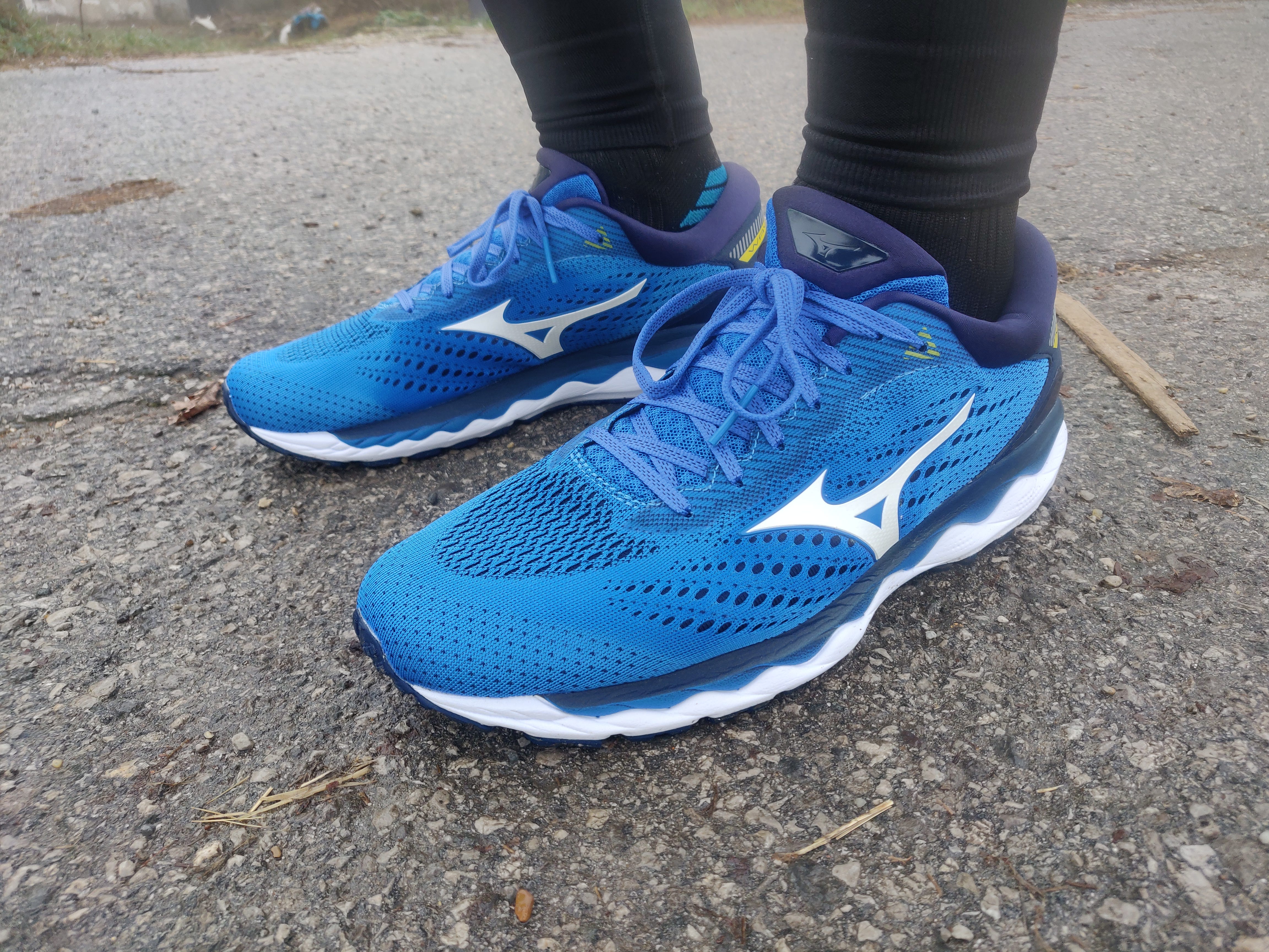 mizuno wave sky reviews