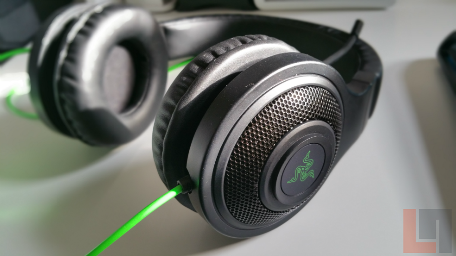 Razer Kraken for Xbox One Review: Right 