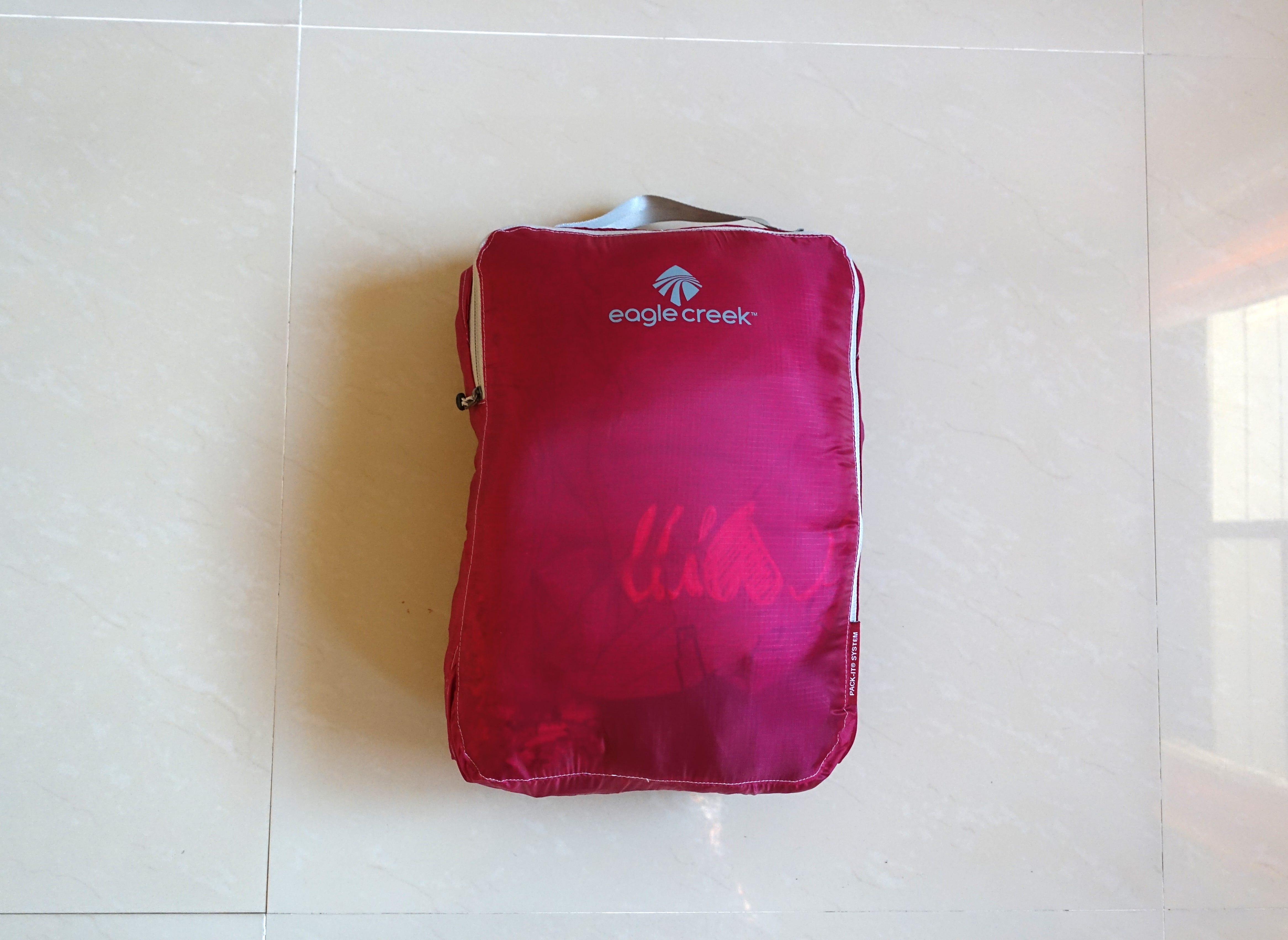 10kg luggage for a week