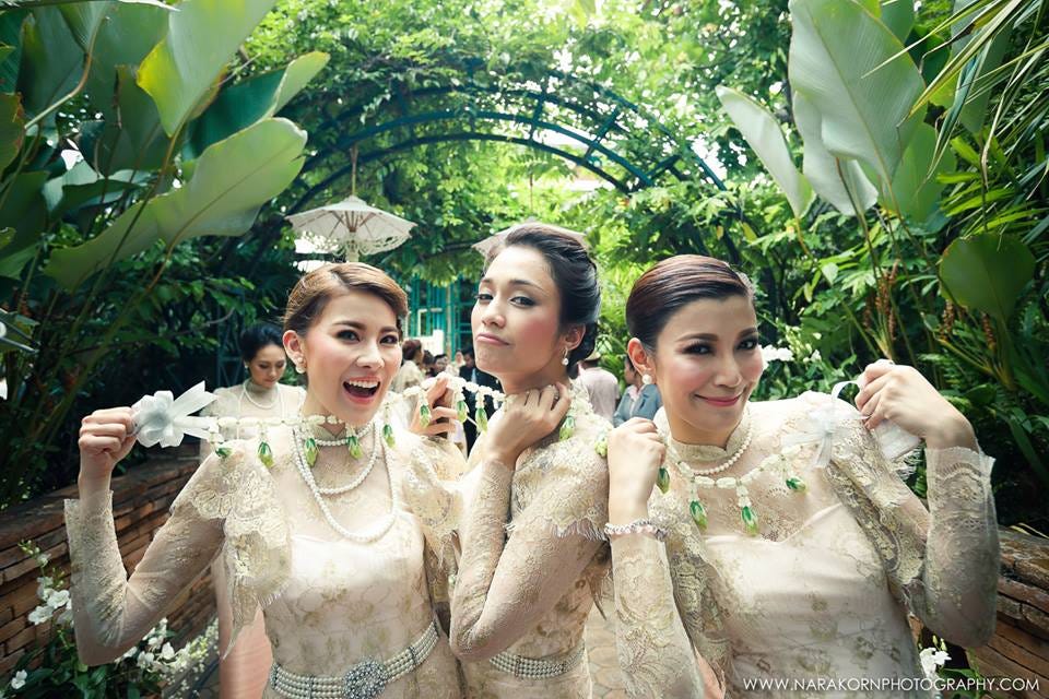 thai wedding outfit