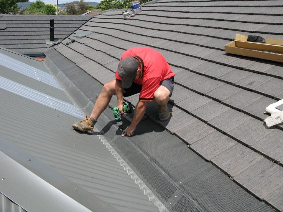 Locally owned seamless gutter installation company in Charleston sc