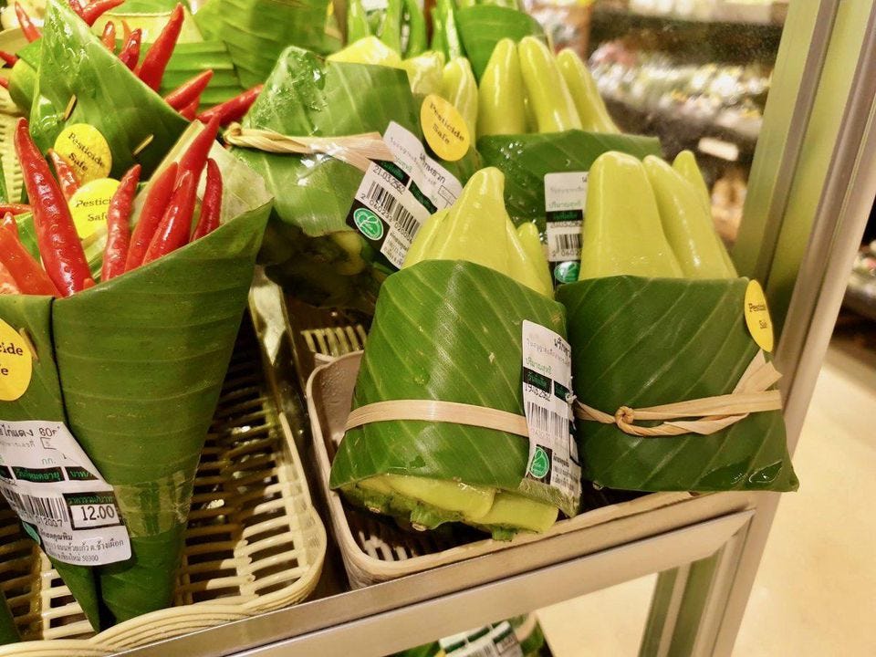 Praise for the Banana Leaf. The rise of a not-so-new alternative to