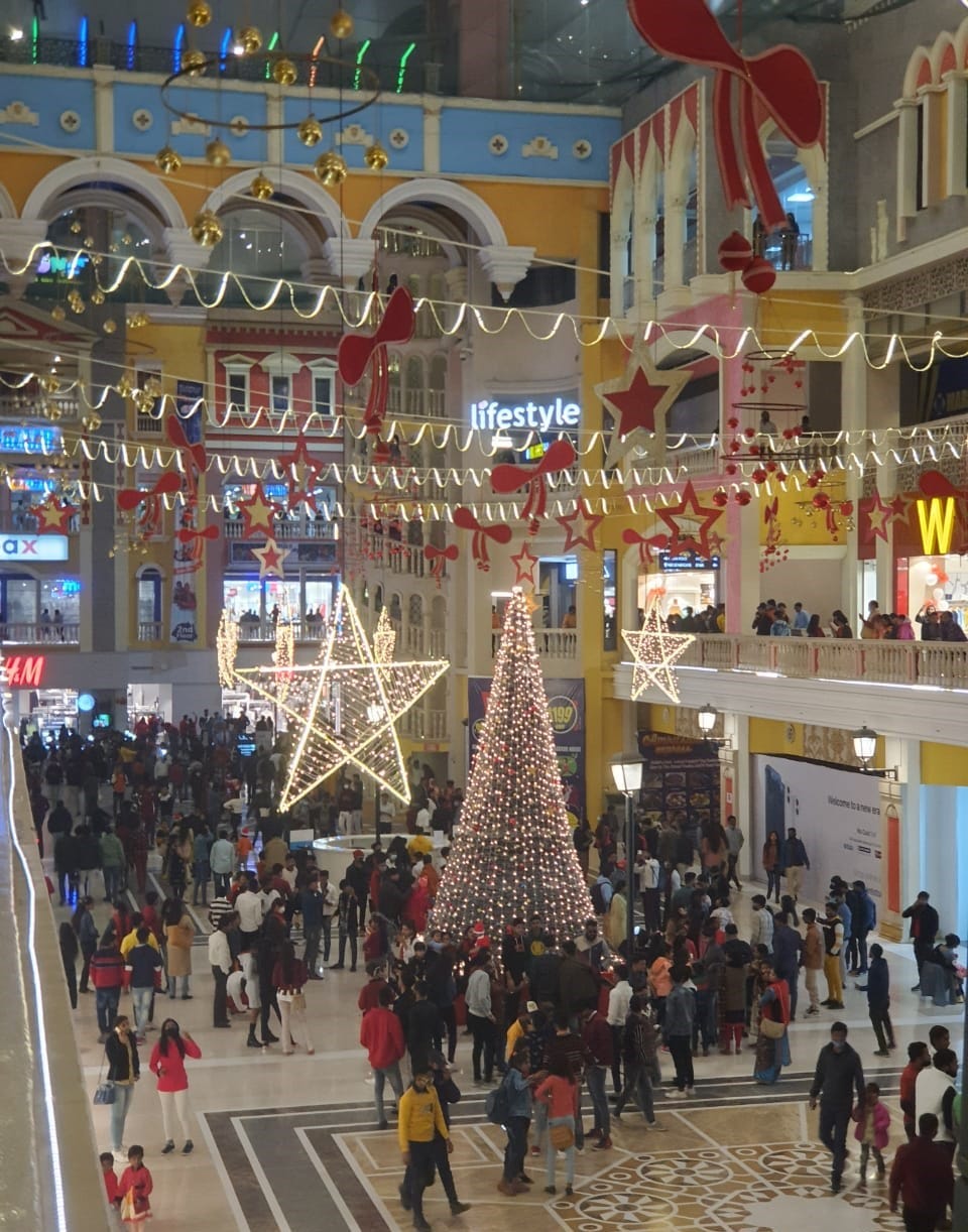 The Two Traditional Colors Of Christmas By Sanghita Pal A Taste For the-two-traditional-colors-of-christmas-by-sanghita-pal-a-taste-for