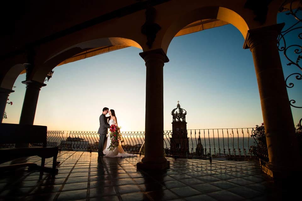Puerto Vallarta Destination Wedding To Give Your Love A Dimension