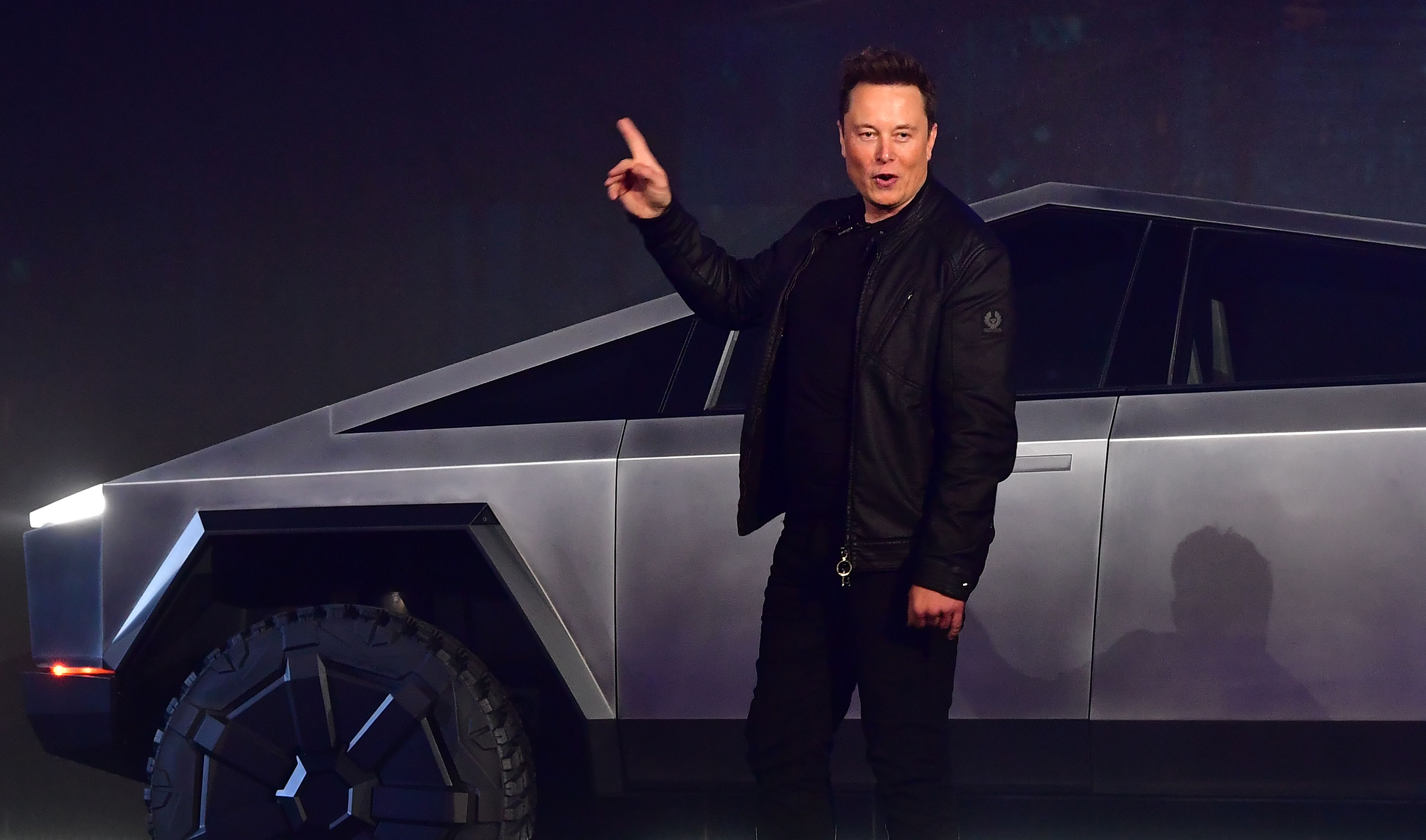 Elon Musk's Got a Futuristic New Battery For Tesla That Will Shake ...