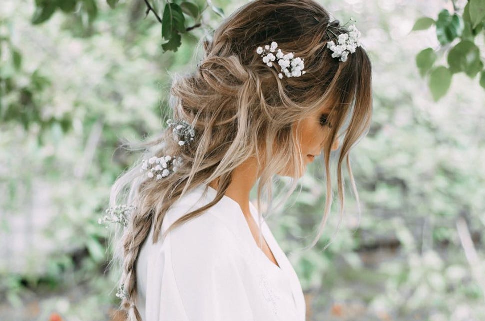 The Secret To Perfect Wedding Hair Sitting Pretty Halo Hair Medium