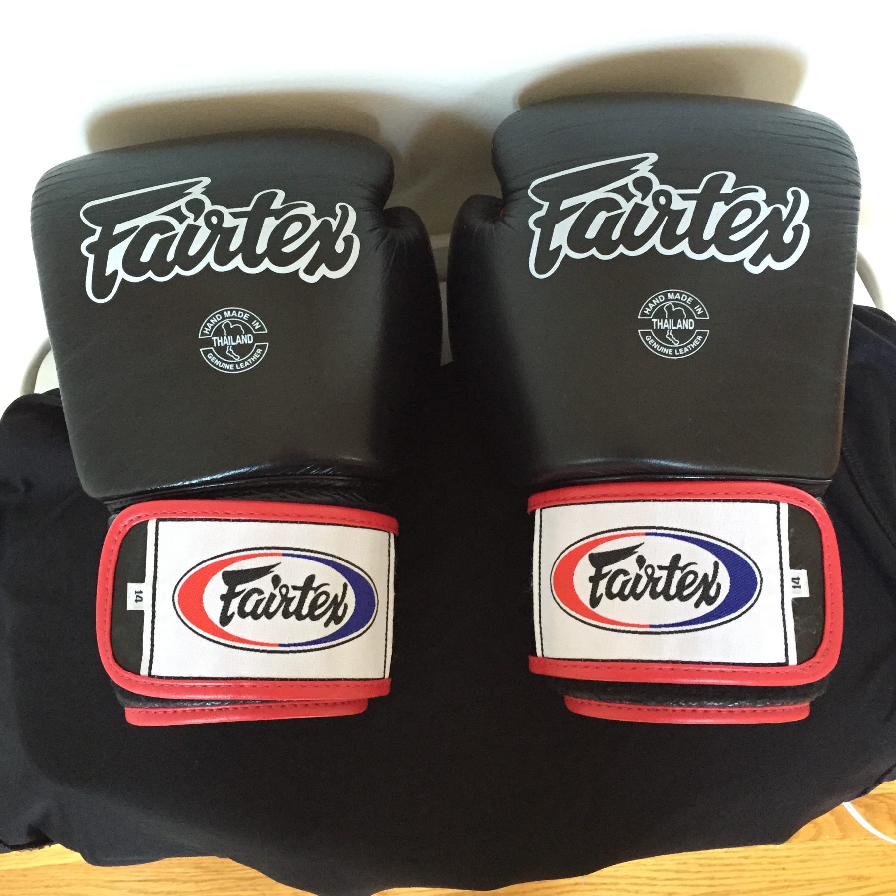 Fairtex Boxing Gloves Size Chart