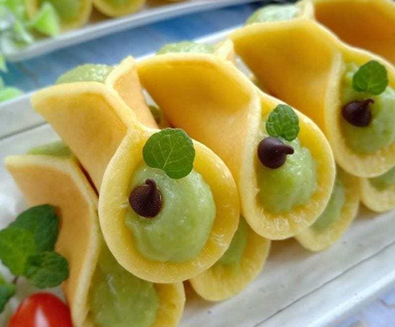 Kue Manja Krim Pandan