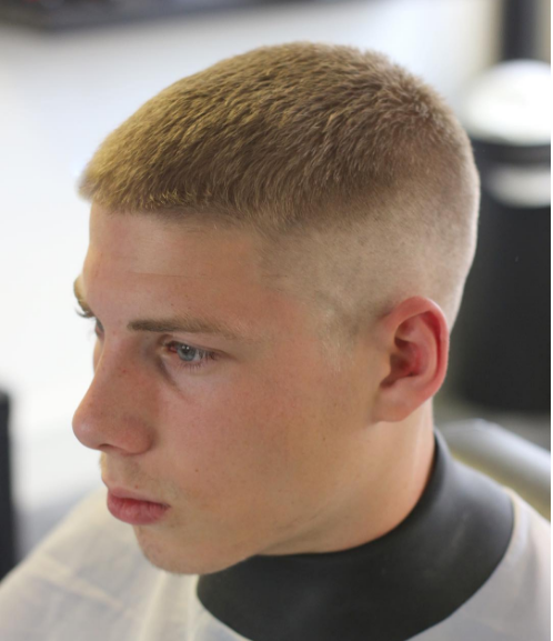 cabelo grosso masculino