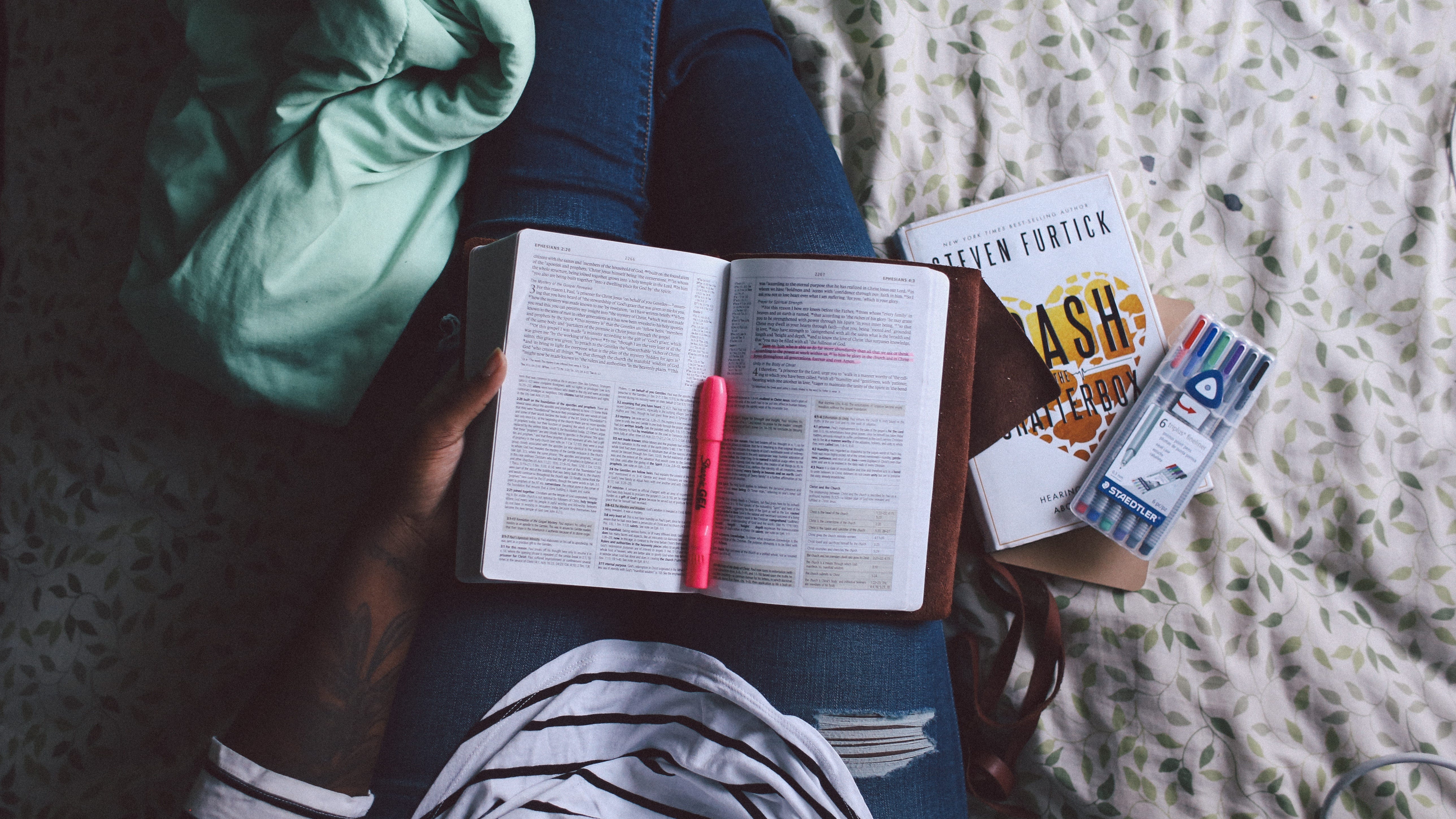 Effortless Reading Comment Lire Jusqu A 3 Livres Par Semaine Sans Trop Vous Fatiguer By Onur Karapinar Essentiel Medium