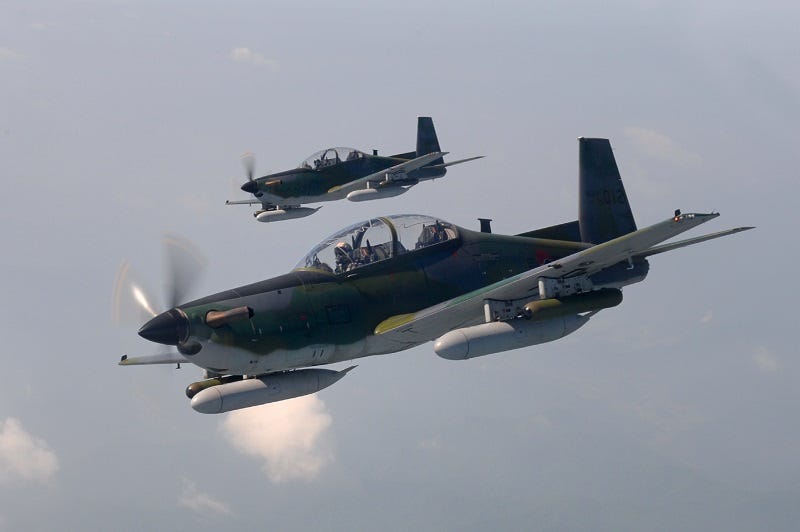 2010.10.24_공군_제8전투비행단_KA-1_전술통제기_ROK_AirForce_8th_Fighter_Wing_KA-1_(15530187269)