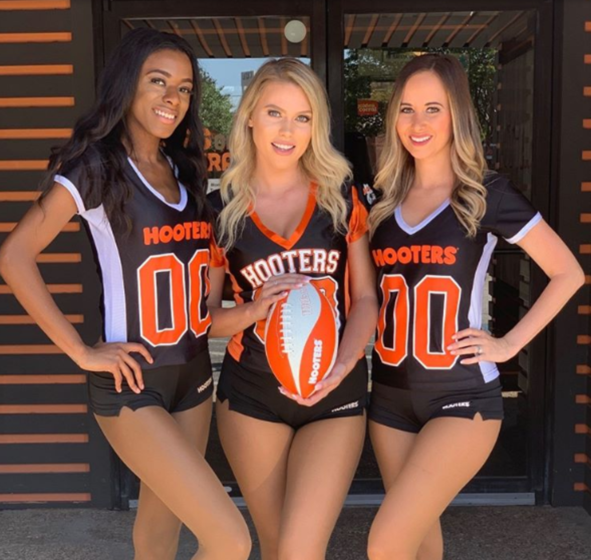 The Real Reason Hooters Is Disappearing Across The Country.