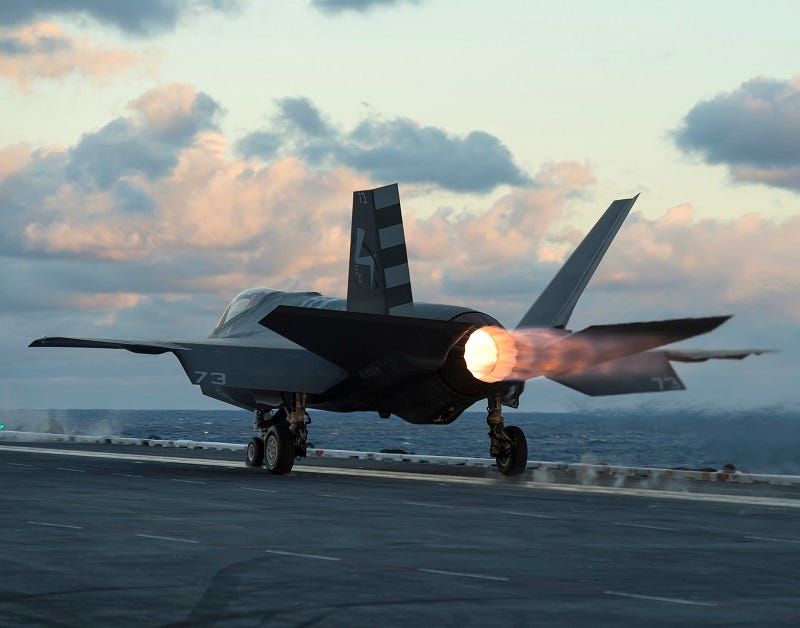 f35-carrier-exhaust