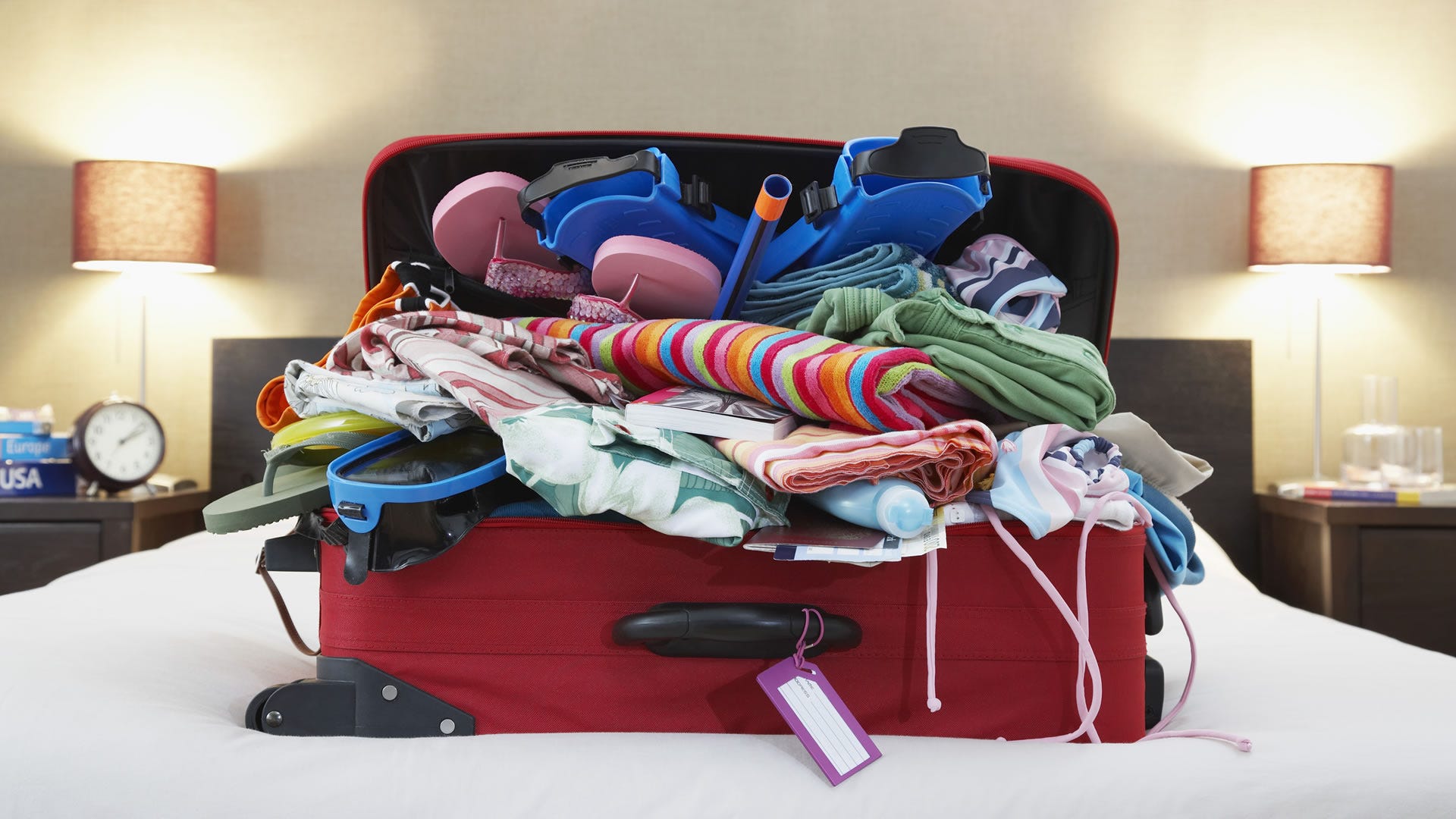Cosas que no pueden faltar en tu valija | by Hotel Huacalera | Medium