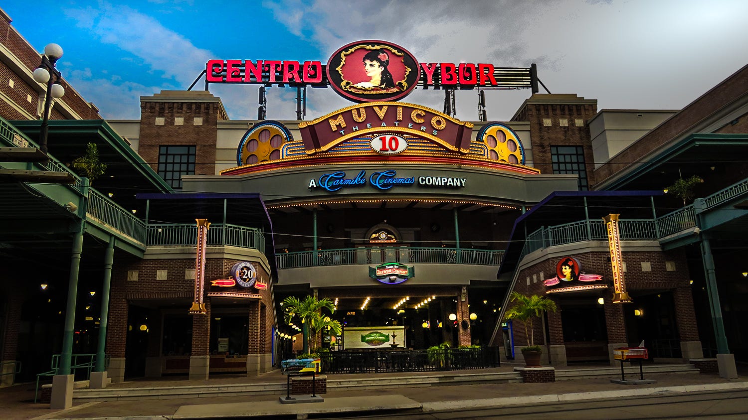 How Learning A Foreign Language Helps You Learn To Code