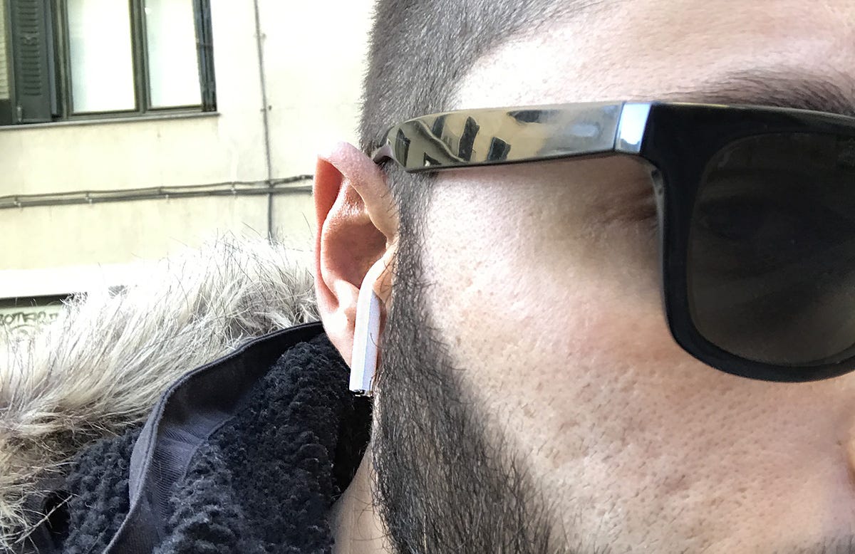 se me caen los auriculares xiaomi