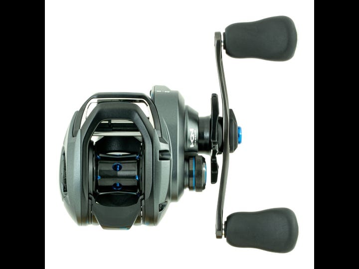 My new, and first 'quality' baitcast reel. Shimano SLX XT with a 6.3 gear  ratio, paired with a 6' St. Croix rod. Picked up the rod for $30 at a  garage sale