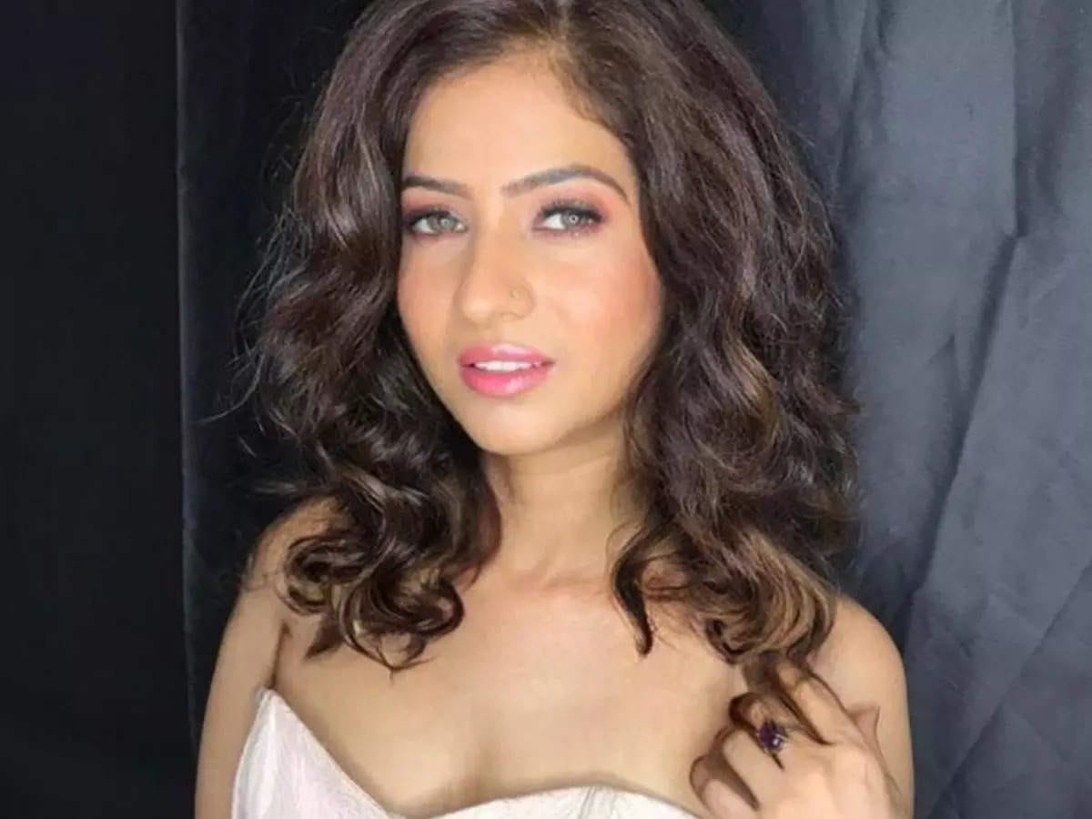 Aarti Mittal, a casting director and actor, arrested for purportedly  operating a prostitution network in the film sector | Latest Hindi Film News  | by Dartjets.com | Medium