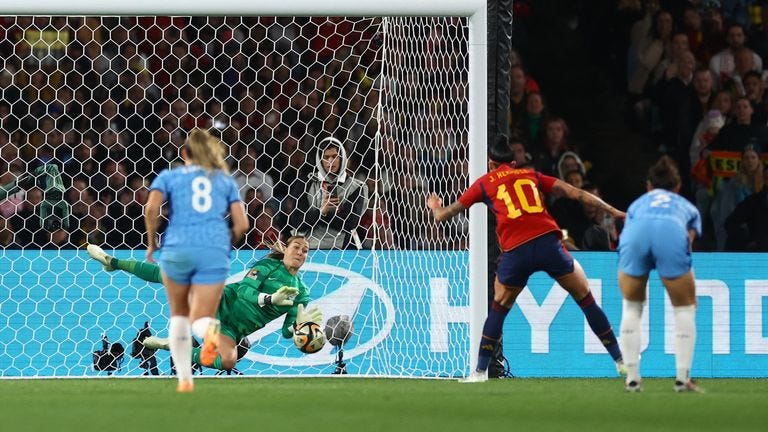 Nike to sell women's goalkeeper kits after England's Earps supports