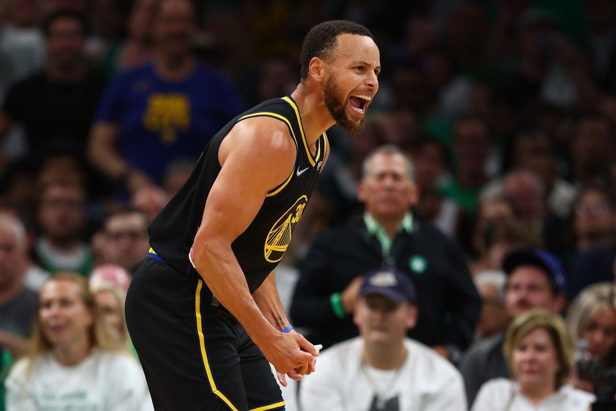 Stephen Curry, Draymond Green's funny reaction to Andrew Wiggins'  16-rebound Game 4 for Warriors