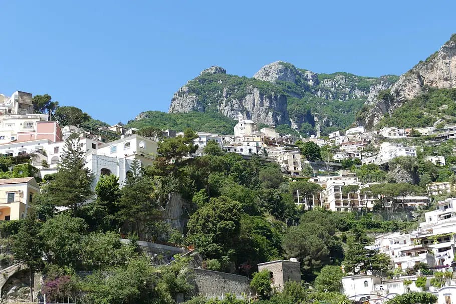 Parking in Montepertuso on Amalfi Coast — Everything You Need to Know -  Visit Beautiful Italy - Medium