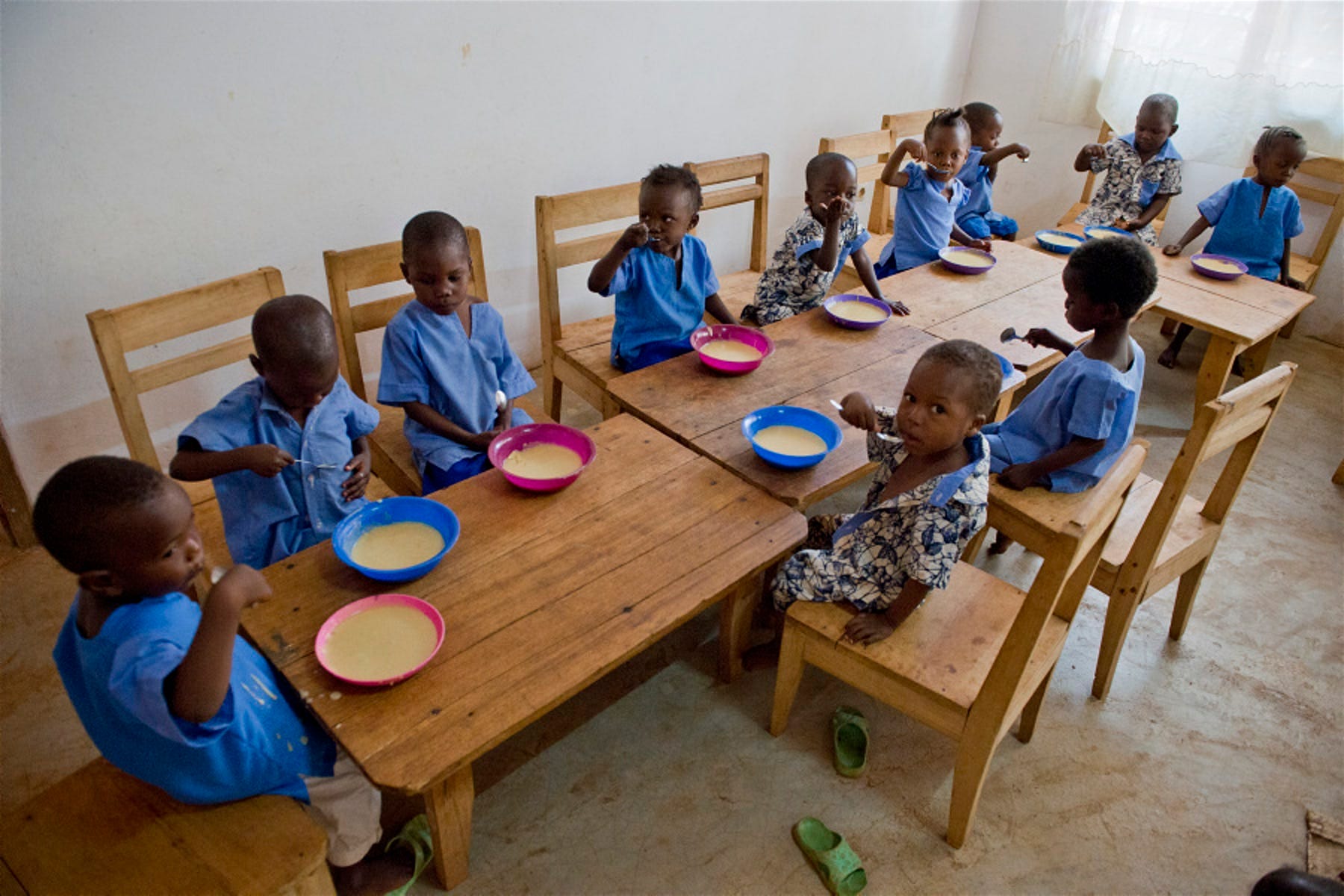 Les cantines scolaires : au cœur de la réussite scolaire et de  l'agriculture locale ? - 8 milliards de voisins