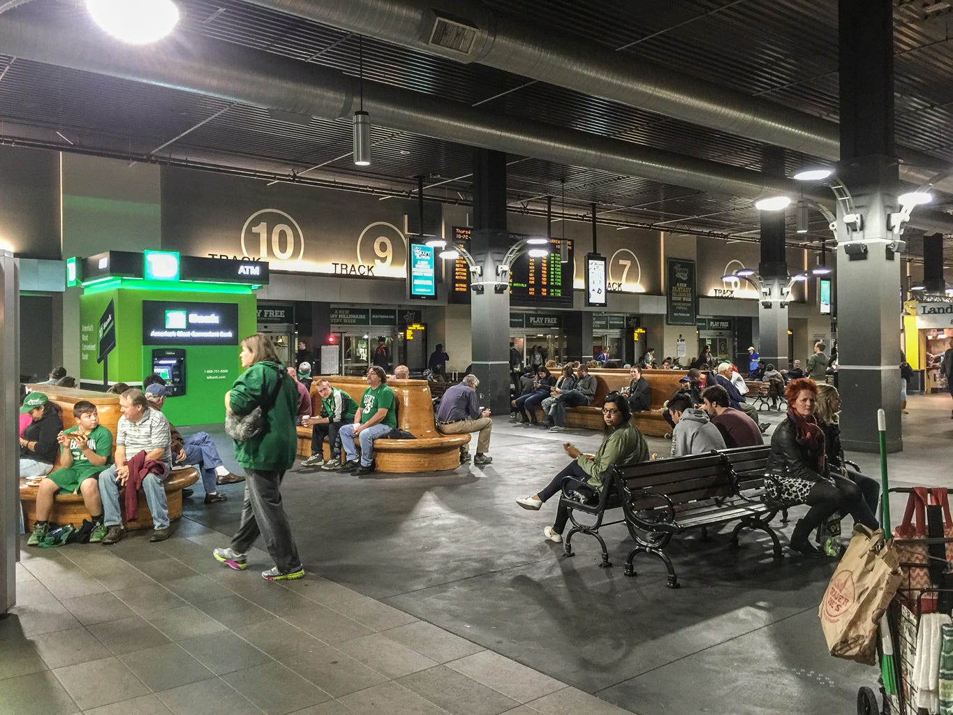 TD Garden — Assistindo Basquete e Hockey em Boston, by Roteiros e Relatos