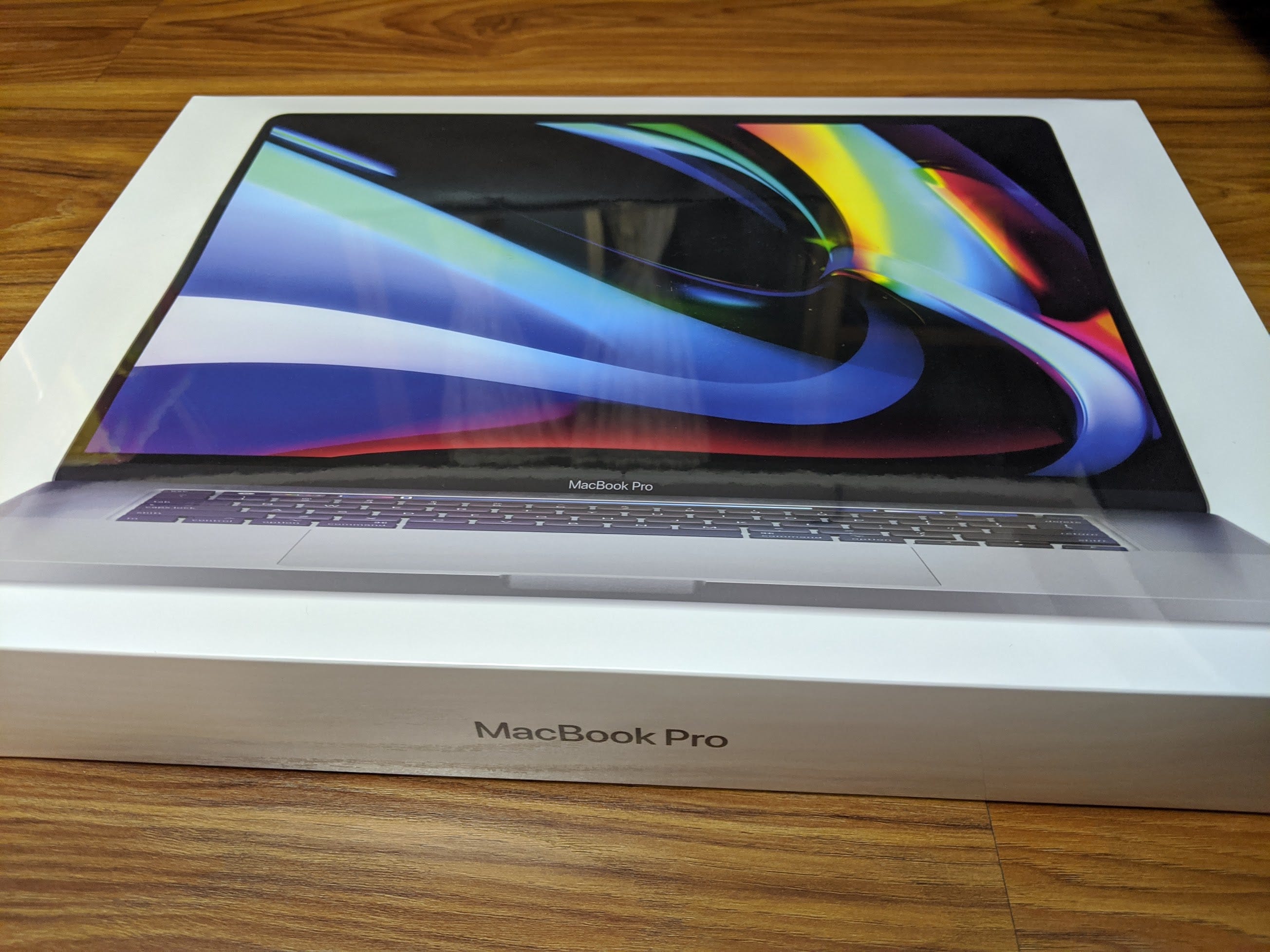 敗物] 入手全新MacBook Pro 16 吋. 2019 年Apple 推出了全新MacBook