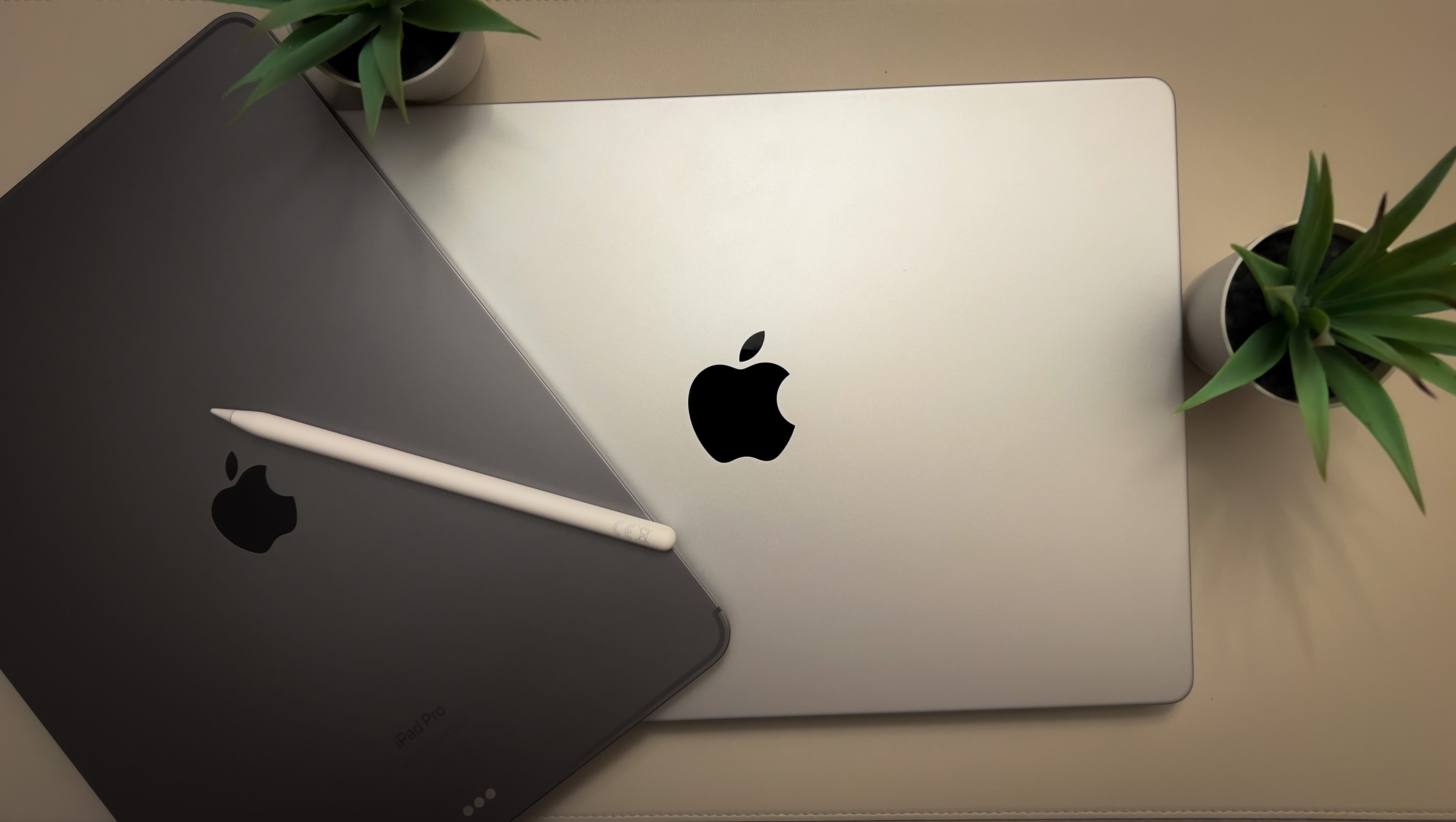 Why I finally switched from iPad Pro to MacBook | by Tobias Hedtke | Medium