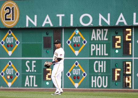 Saint Roberto Clemente? Vatican denies former Pirates outfielder will be  canonized 