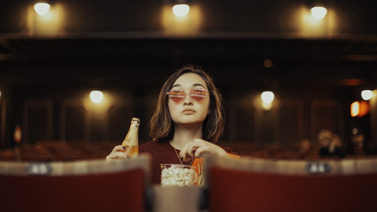 Image of: Meet mxmtoon, the Oakland Teen Who Launched Her Music Career on TikTok