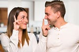 power of eye contact, power of eye contact in communication, benefits of eye contact, importance of eye contact, personality grooming classes