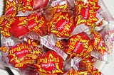 atomic-fireball-candy-jawbreakers-hot-1lb-1