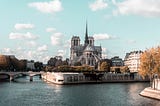 Notre Dame Paris antes do incêndio + Saint Chapelle — Vlog de Viagem | Morar na Gringa HD!!!