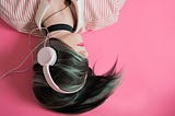 ¿Qué tipo de podcast conectan mejor con los jóvenes?