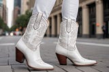 Women-White-Cowboy-Boots-1