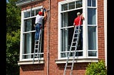 Outdoor-Window-Cleaners-1