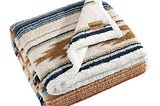 wrangler-coyote-sands-beige-sherpa-60x50-throw-blanket-1