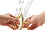 Affordable Munfix Disposable Champagne Flutes for Party Fun | Image