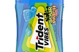 trident-vibes-gum-sugar-free-blue-raspberry-sour-patch-kids-40-pieces-1