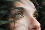 Protecting Your Eyes from Digital Eye Strain: Tips for a Healthy Screen Time Habit