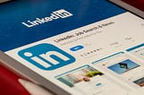 3 Insanely Simple Steps to Use LinkedIn and Grab a Client Within A Week