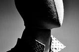 Head of a mannequin with no facial features