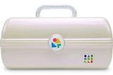 caboodles-on-the-go-girl-case-white-opal-1