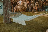 Tips For Choosing The Best White Hammock For Your Backyard