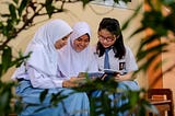 Mitos: “Belajar Lebih Lama = Nilai Lebih Tinggi?”