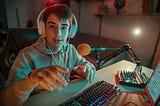 Hal-Hal Yang Perlu Kamu Ketahui Sebelum Terjun Jadi Streamer