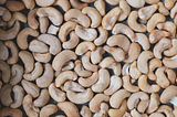 Eating 18 Cashews Everyday Will Do This To Your Body