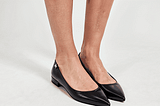 Black-Pointed-Toe-Flats-1